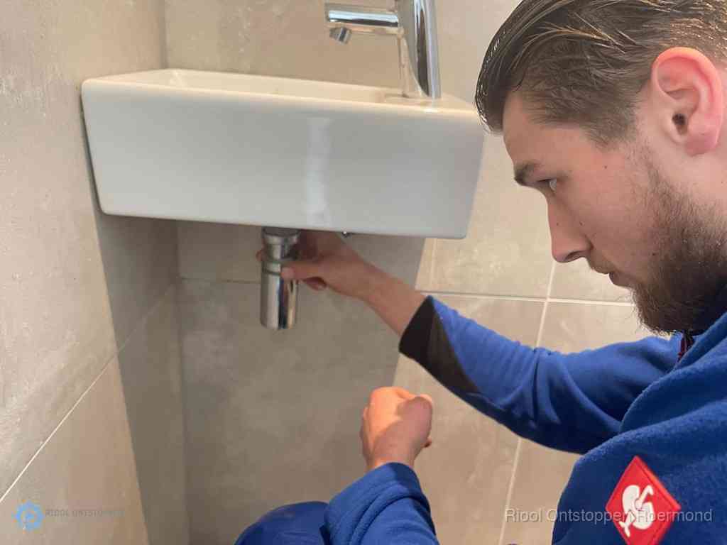 Wastafel Ontstoppen Roermond